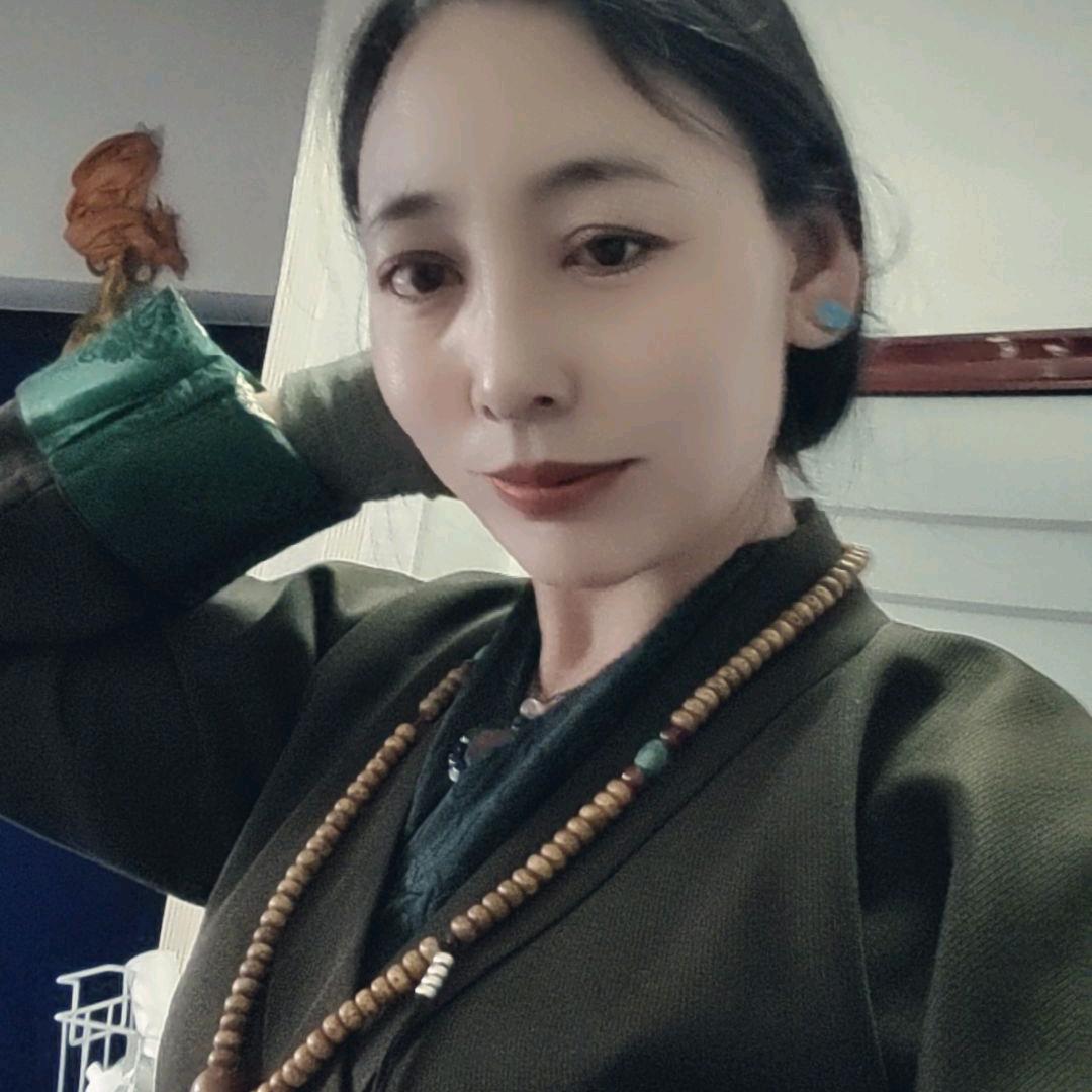 德吉央宗