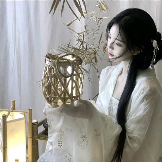 子吟头像
