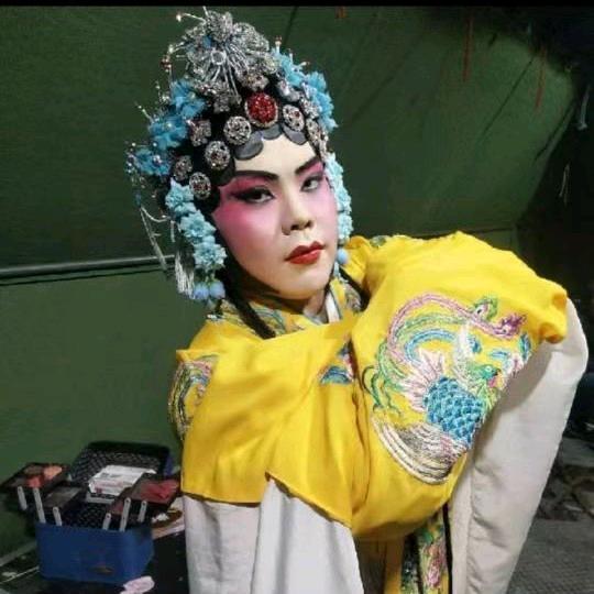 豫剧演员，马派再传弟子帅