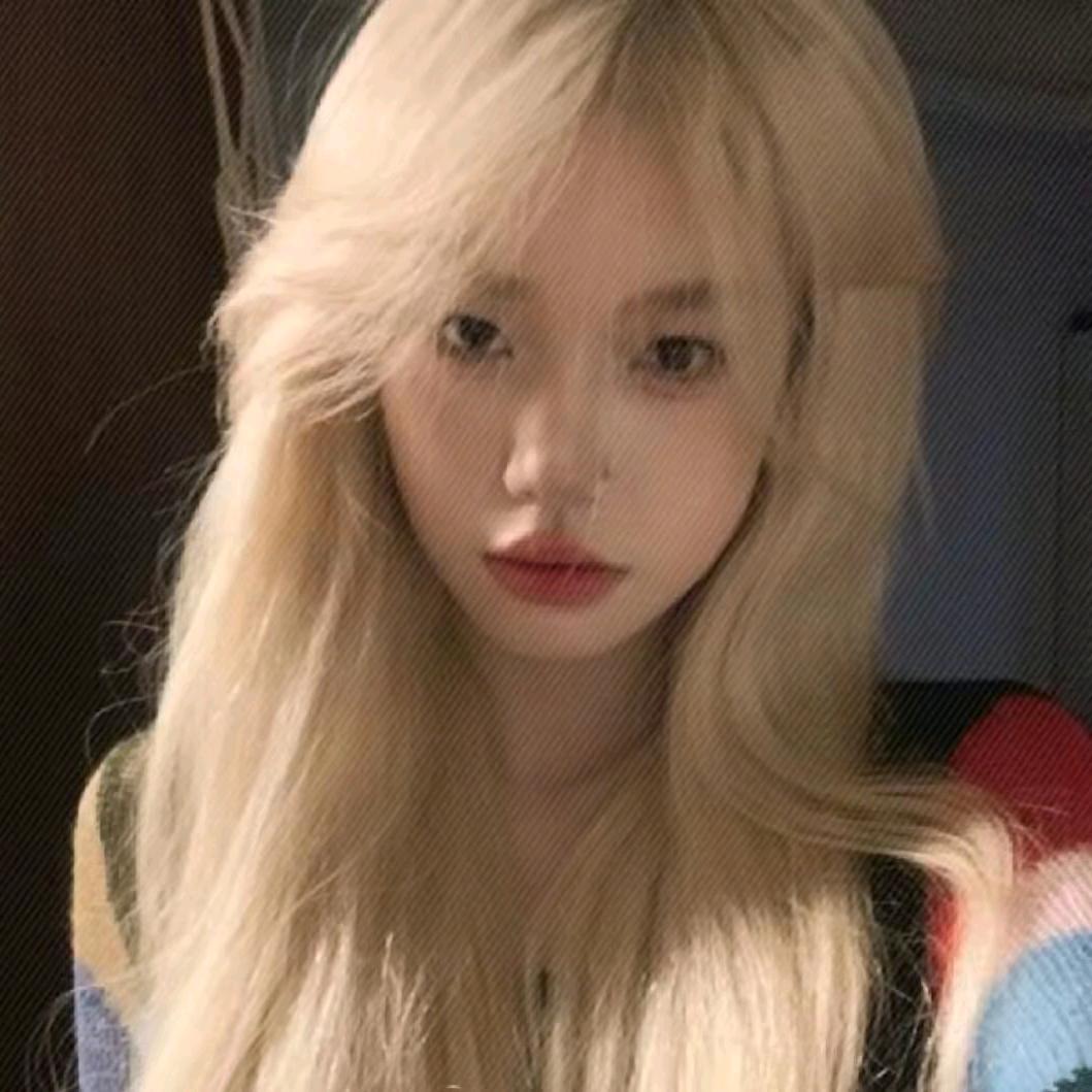 南职院小美🍓.