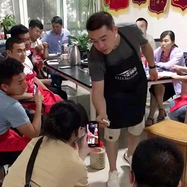 河南臭美餐饮管理有限公司