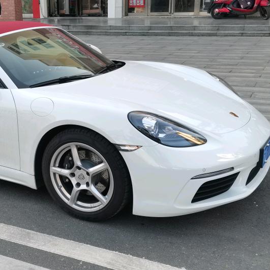 玥玥（小跟班:)