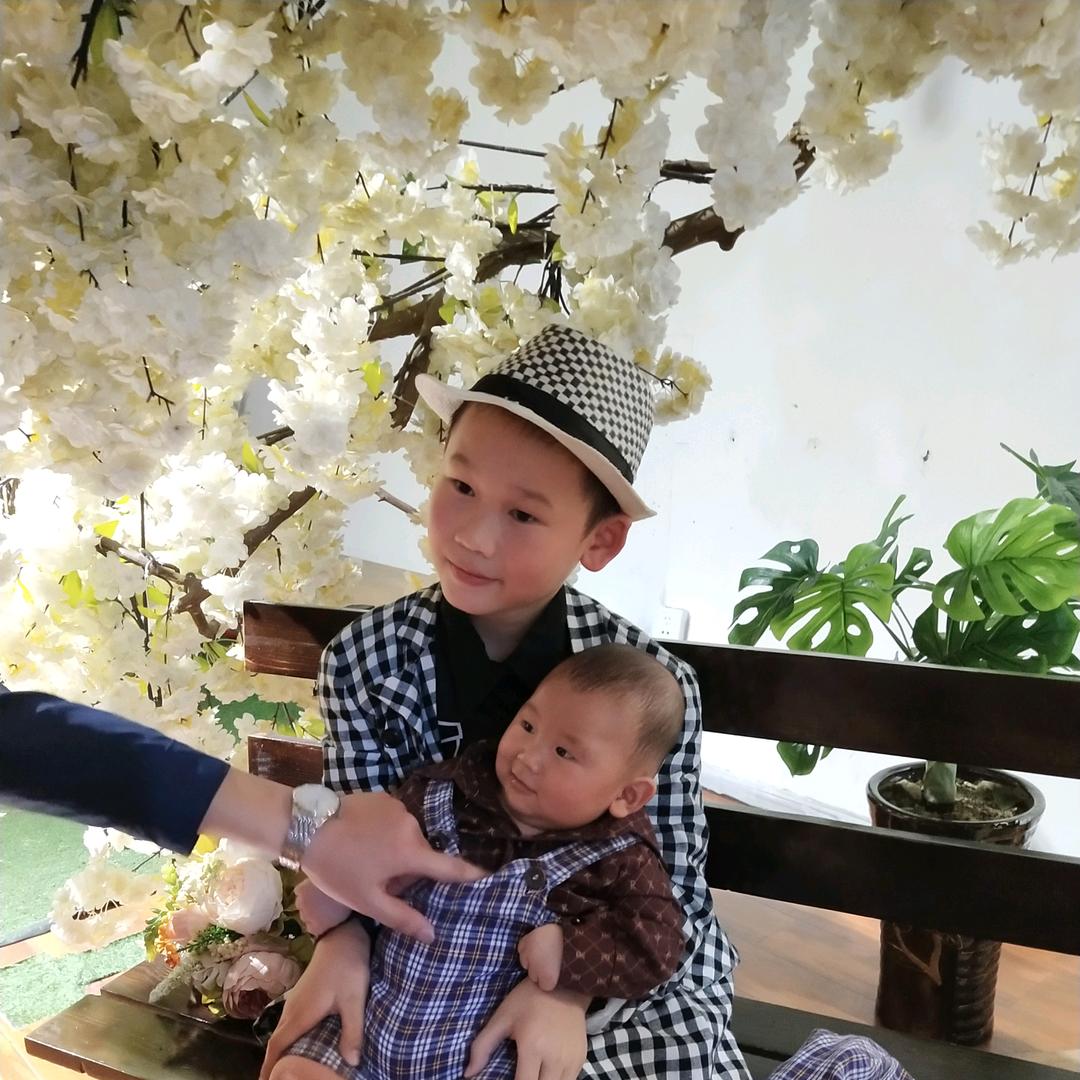 春天来了   冬眠的蛇