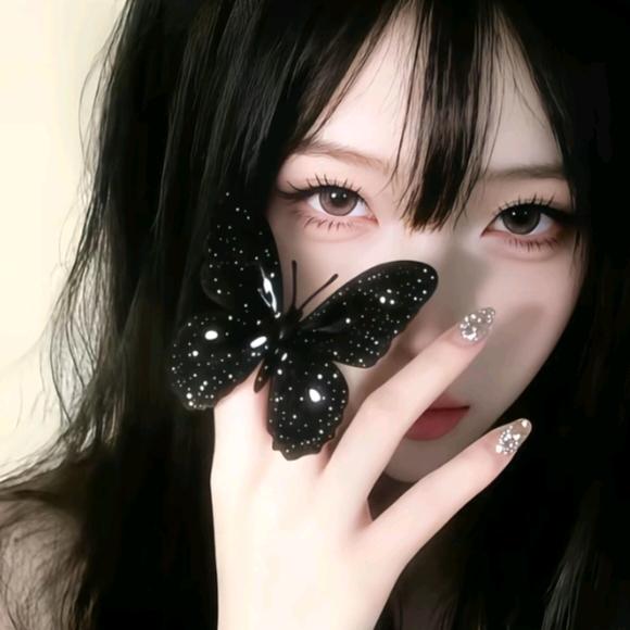 ༺小闹ₒྀི腾🍬