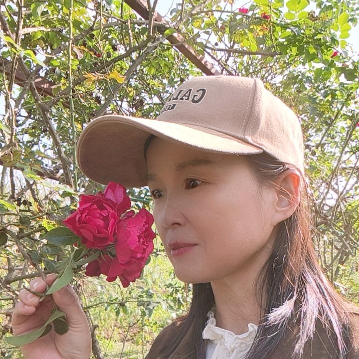 㞮孞（chu，xin）