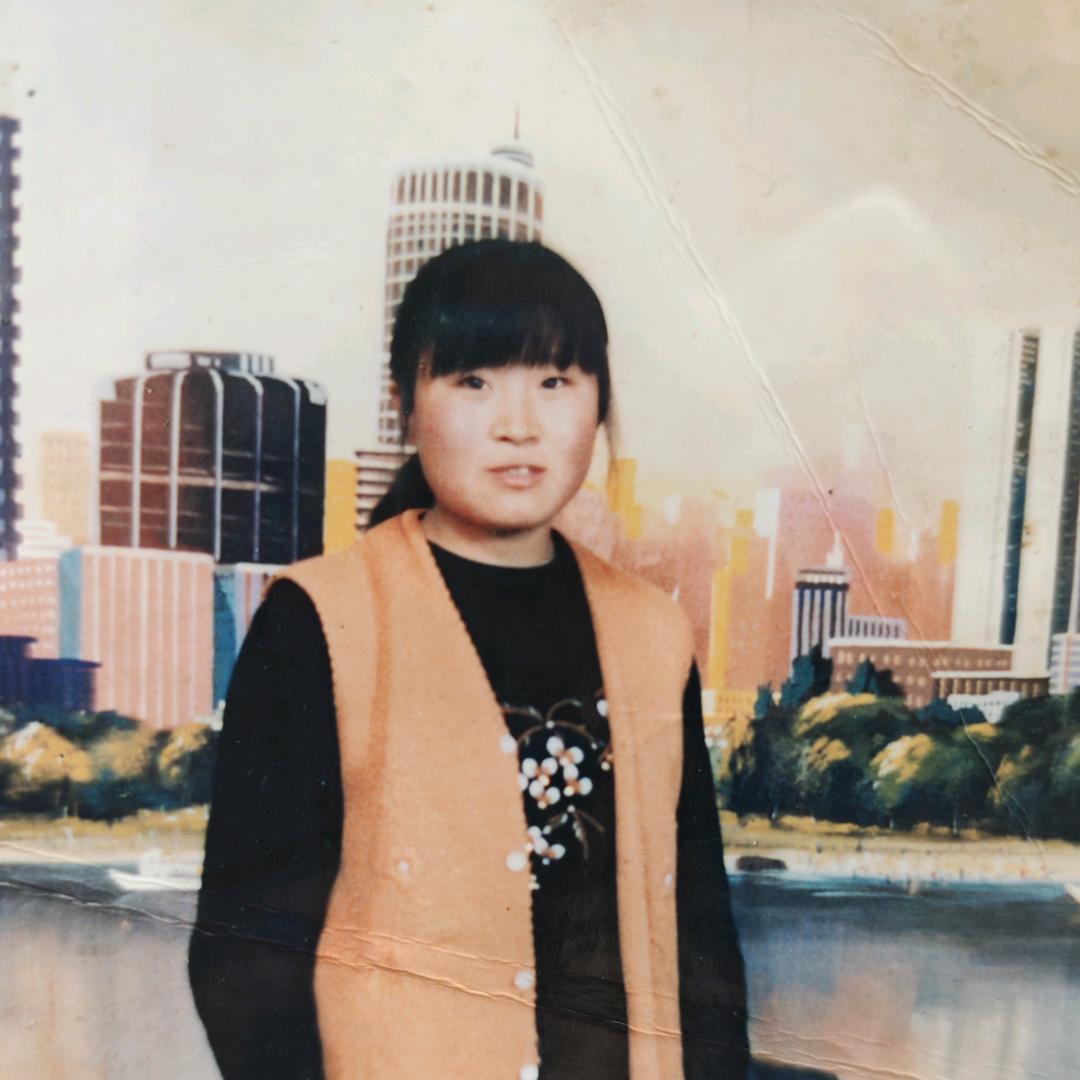 万巢蜂业中蜂大批发《小唐》