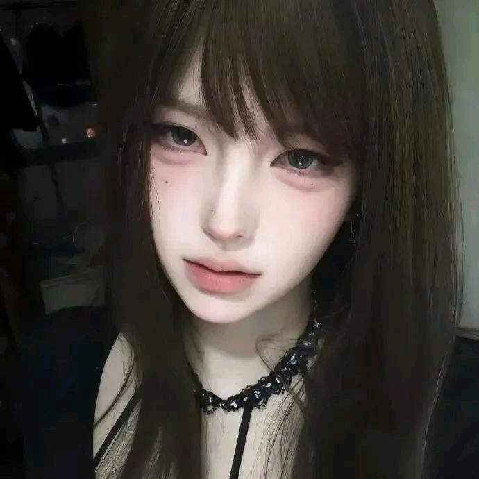 Lyvia.