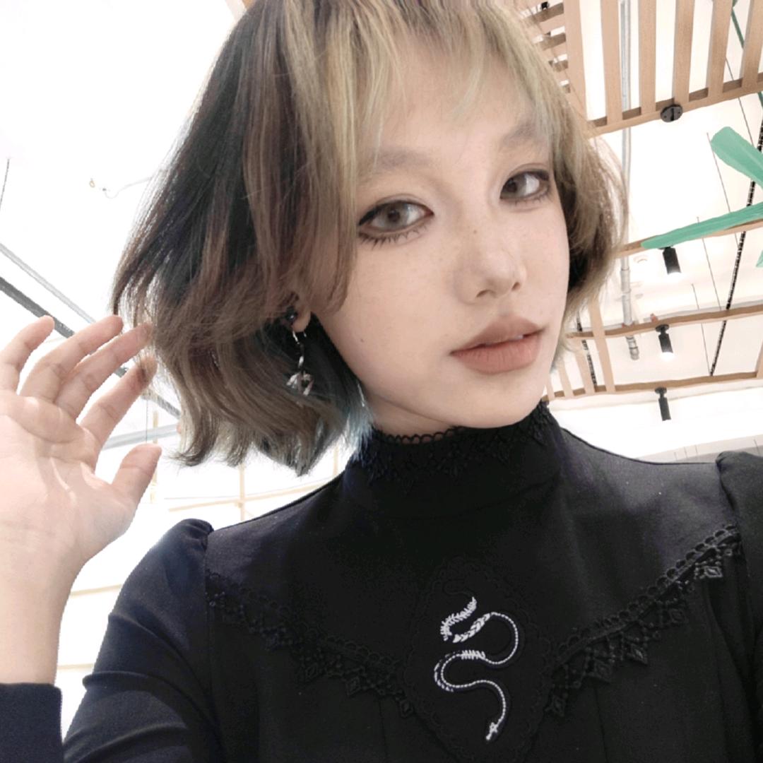 玉瑀