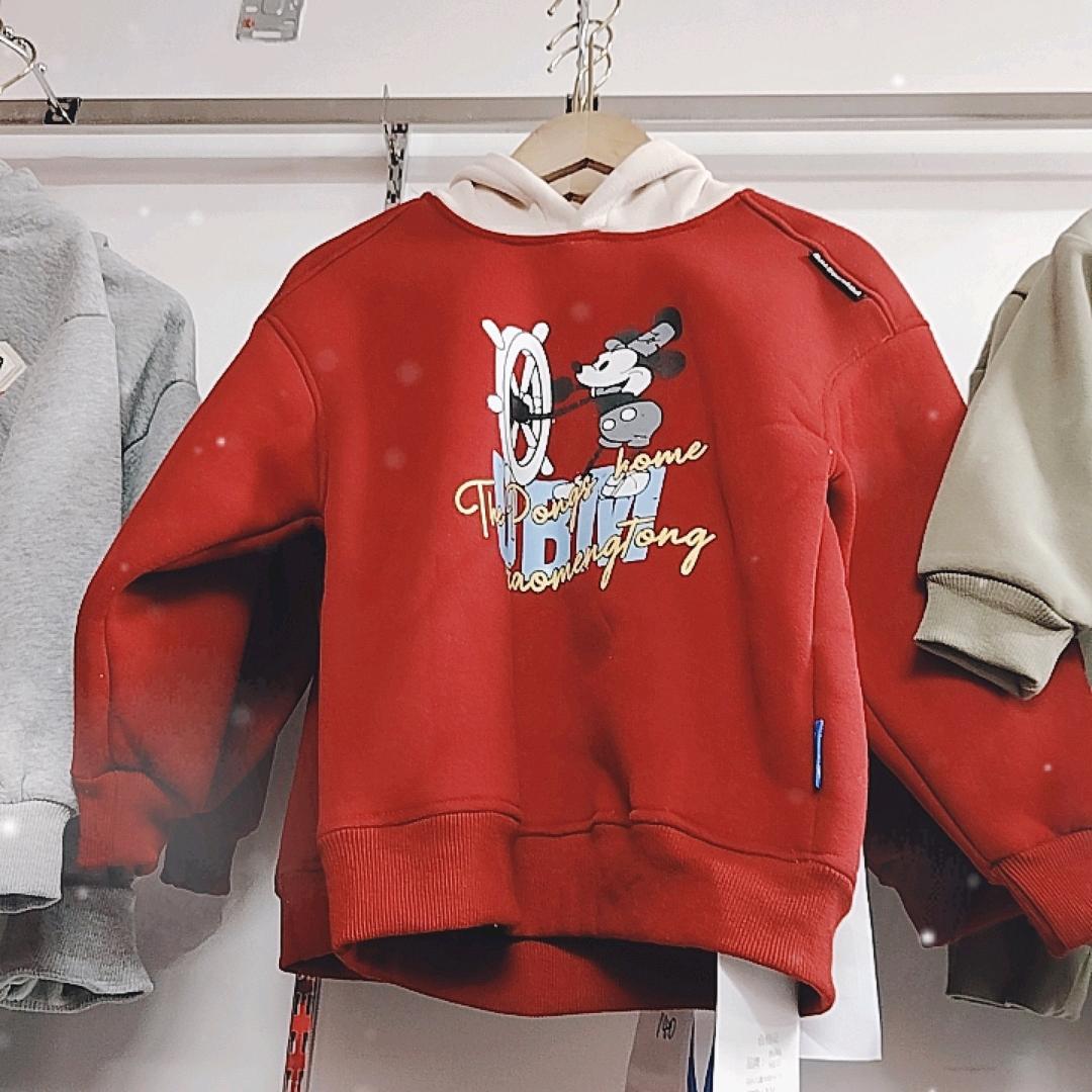 果果优派服饰工厂店