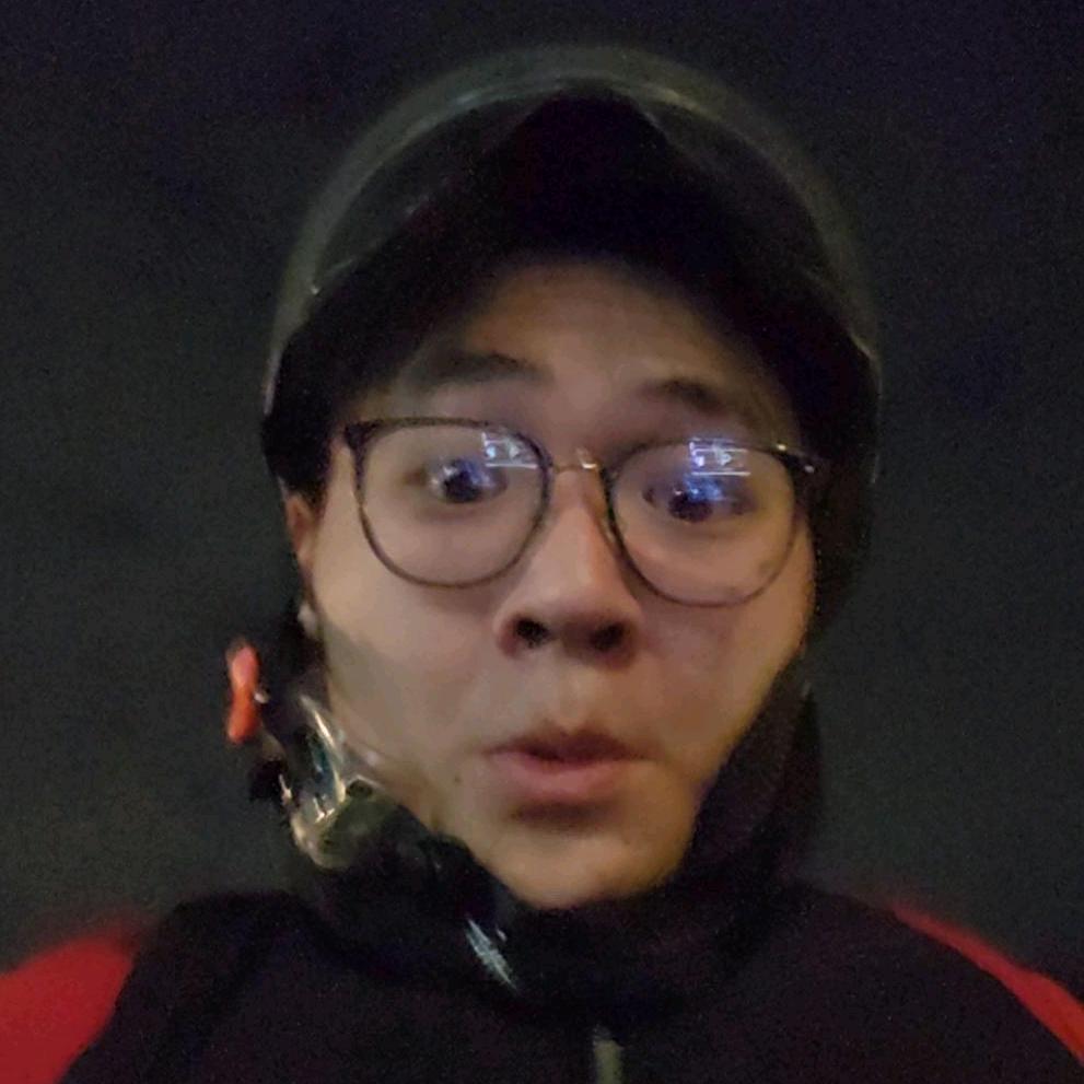 四月