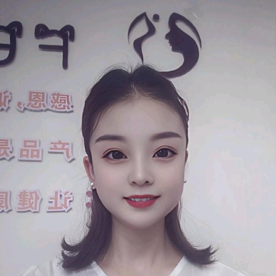 🌲易见🍀如顾🌲