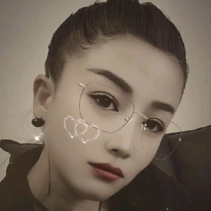 办公室老巫婆  😎😎    客服外包