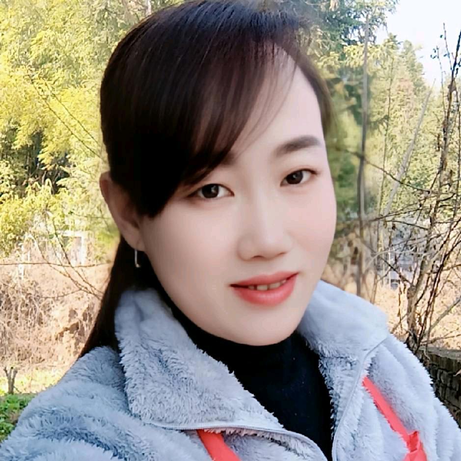 爱唱山歌的黄桥云🌹🌹🍇🍇