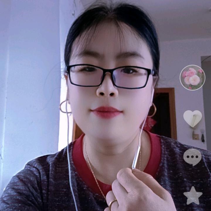 浅浅一笑