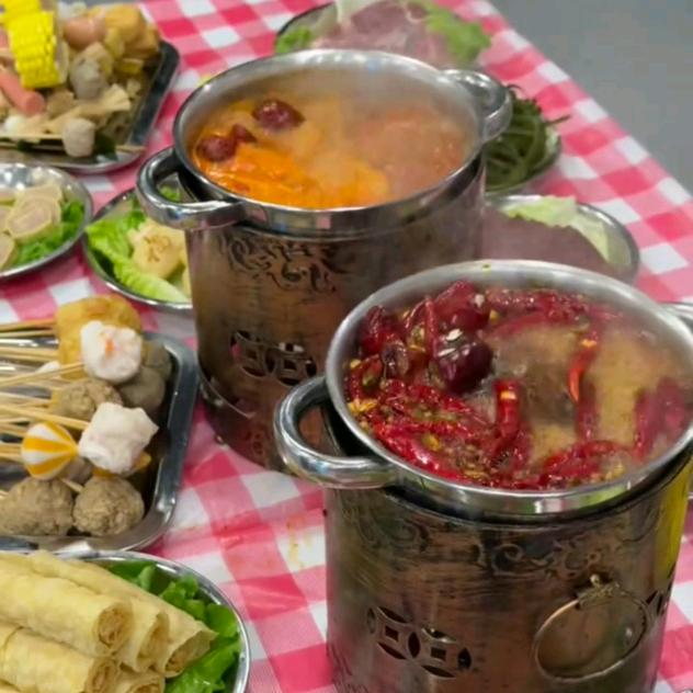 田记五毛串串地摊野火锅官方号