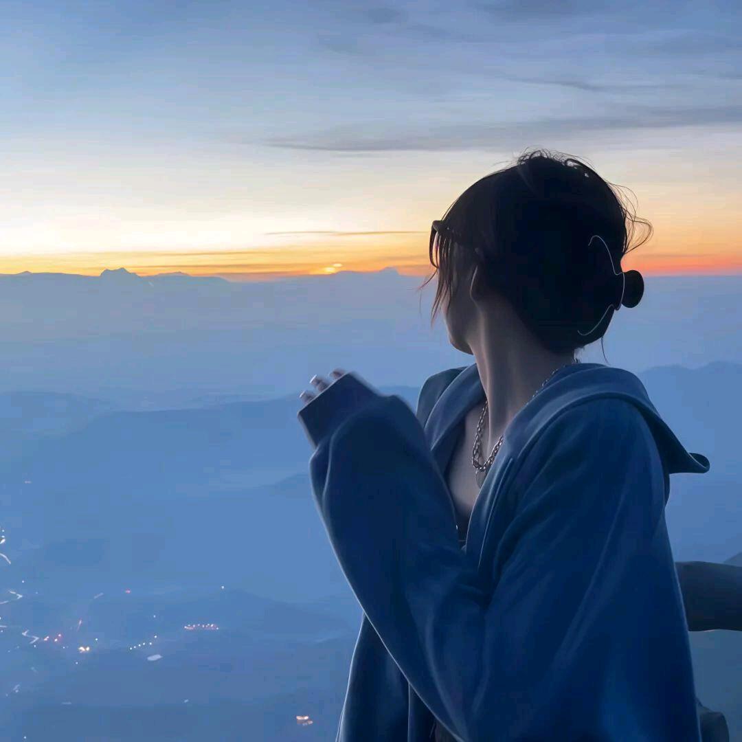 心随坤动🌻蔡包包