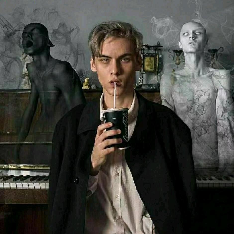 冷瞳（国一项羽）