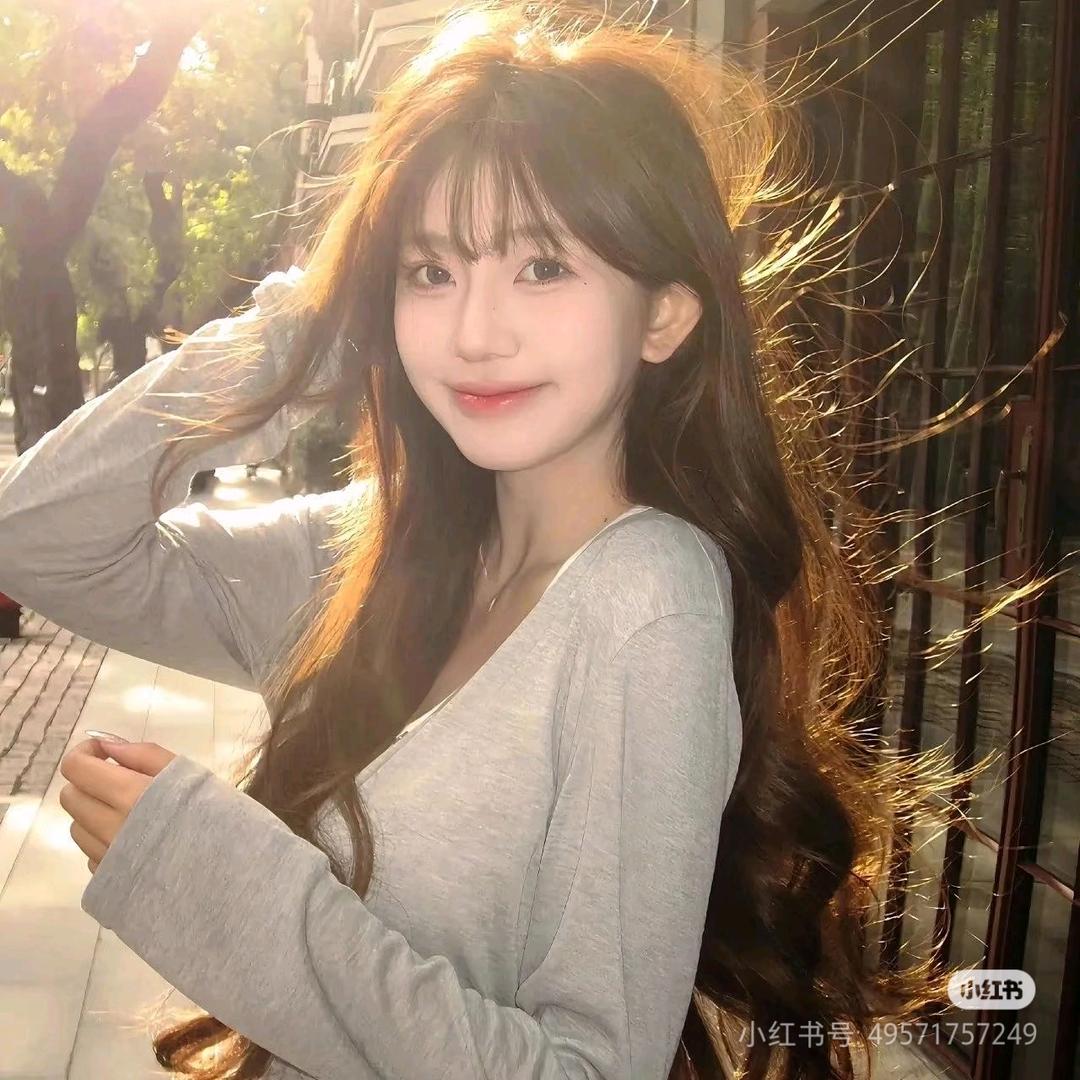 杨淇雅不发脾气只发财😉