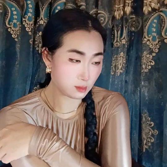 骑牛妹