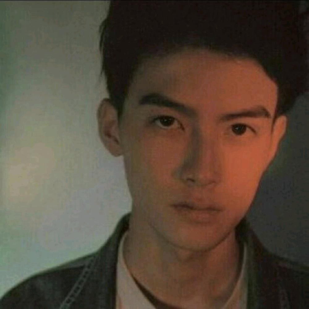 某某某