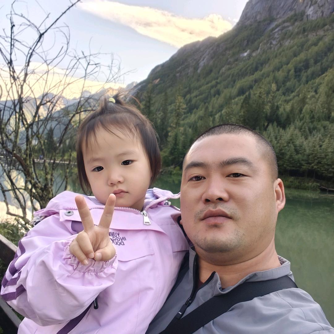 俊涵塑业(收购各种优质压块)