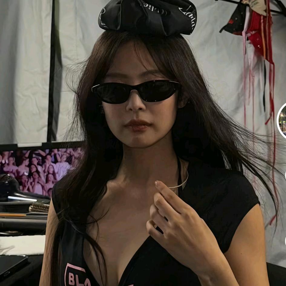Jennie🐰