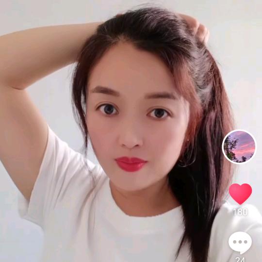 英子👫