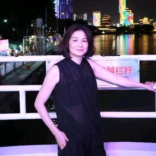 有伴旅居听闻