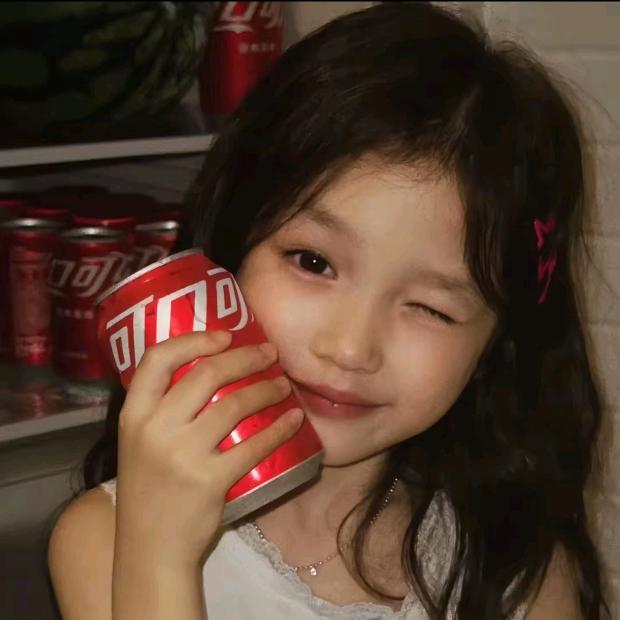 超级做作的摆拍