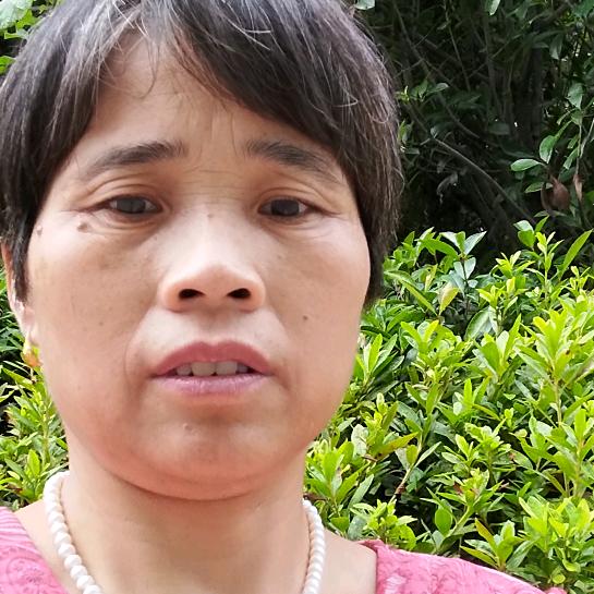 香姐。下午1点中开播
