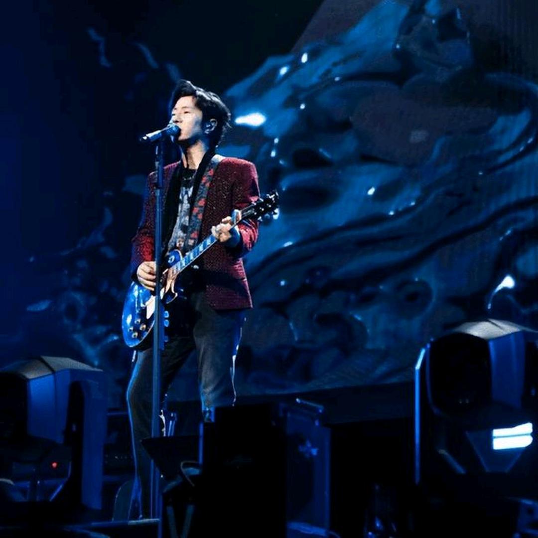 回避性依恋人格