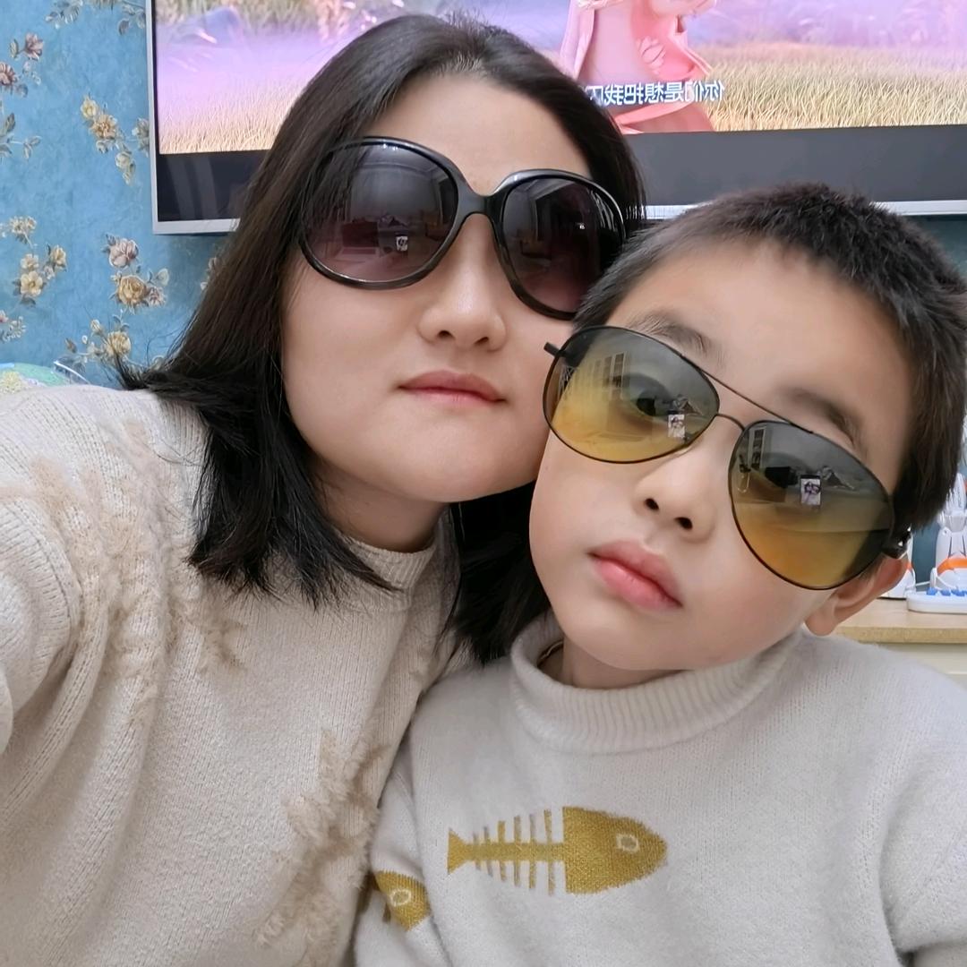 楷楷一家很哇塞