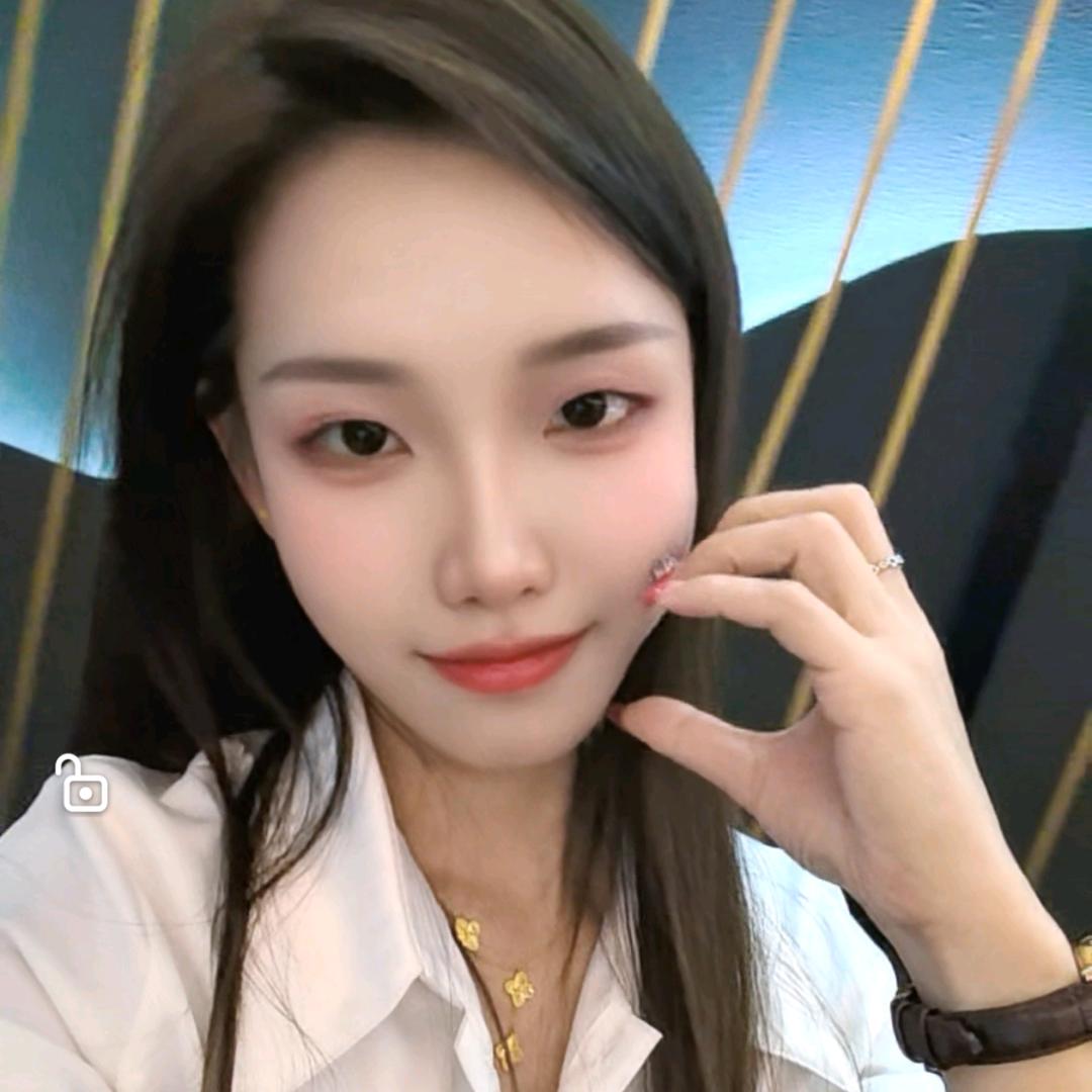 贤会馆妞妞