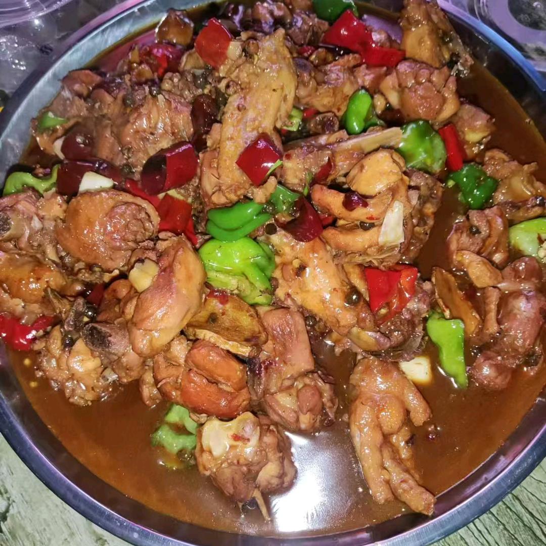 侯北刀削面（建工路东）