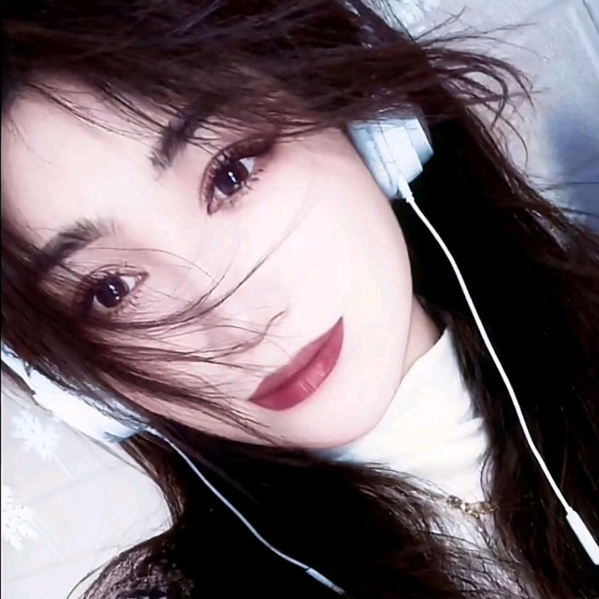 ꧁ღ小甜橙꧂”