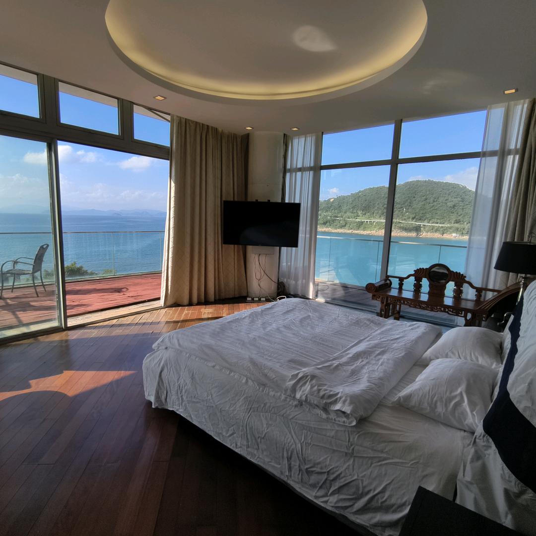 轰趴电竞别墅团建海滩台球KTV射箭PS5