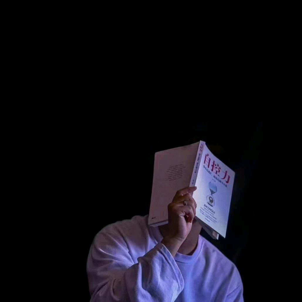 即将拥有人鱼线的zed