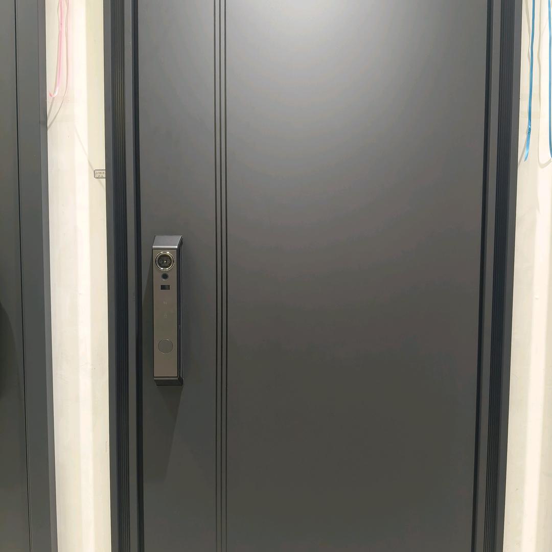 平凹小头卖门窗