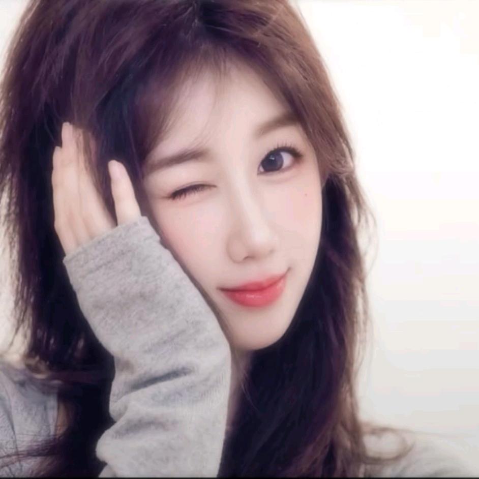 ‘辉’姑娘