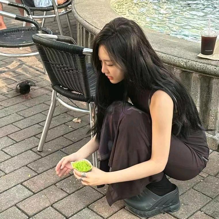 小小。