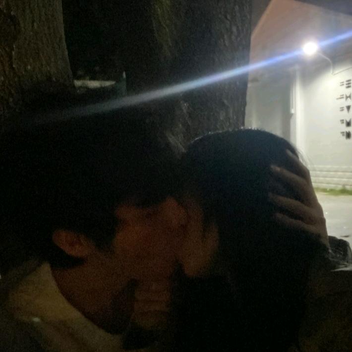 九烨