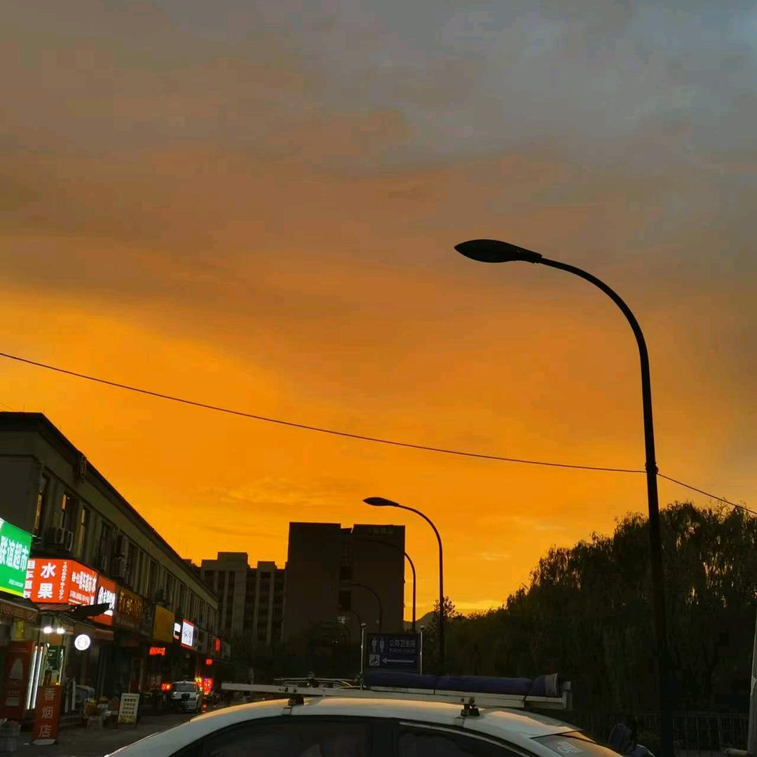 永远都是她的小听