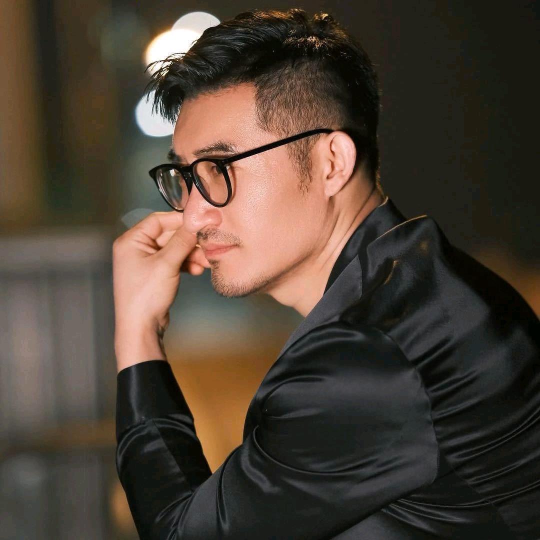学友百货情感