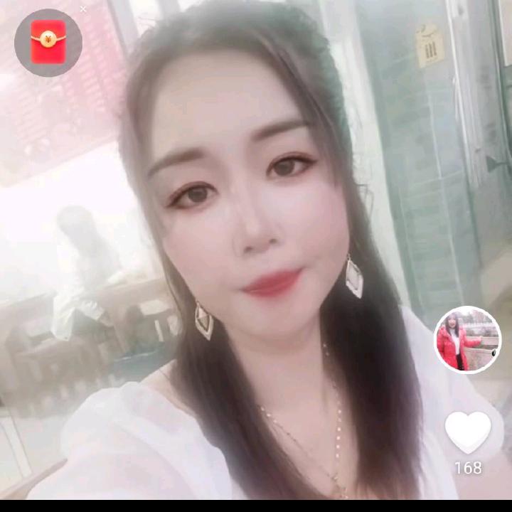 无依靠的女人。
