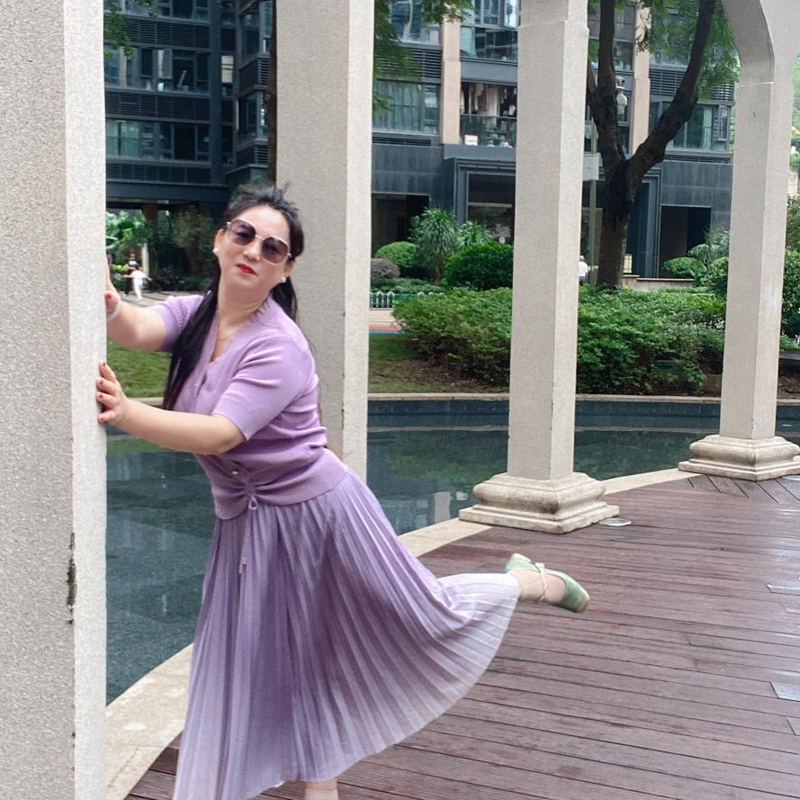 小小芳