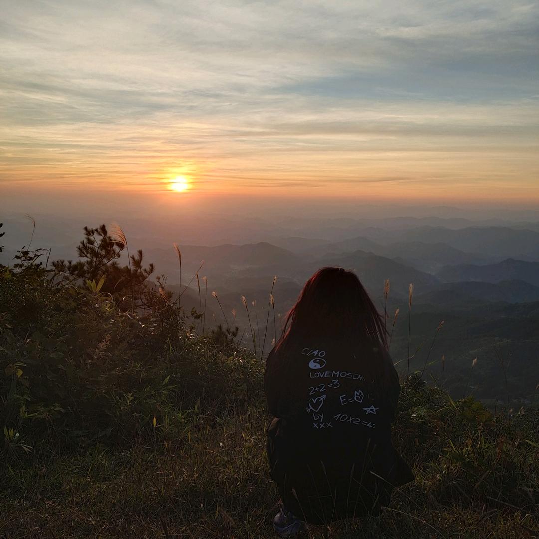 小华