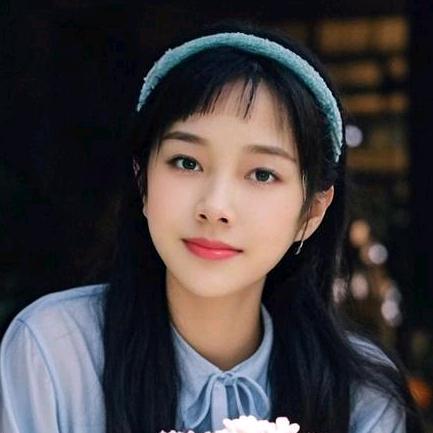 李雪琴