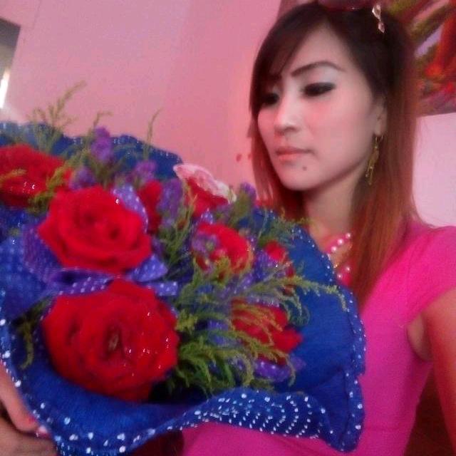 女人无情便是王。