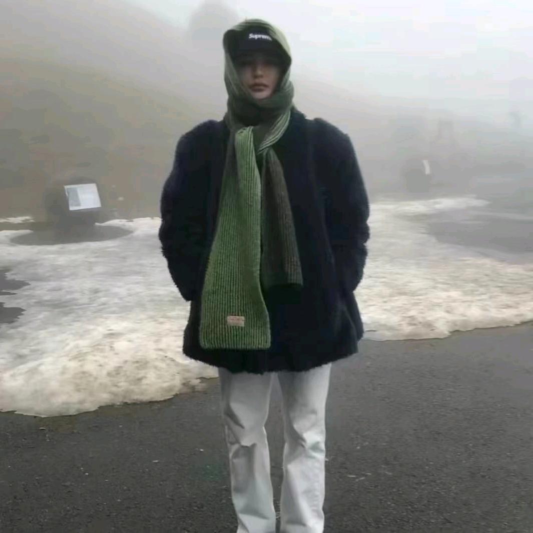 牛牛.
