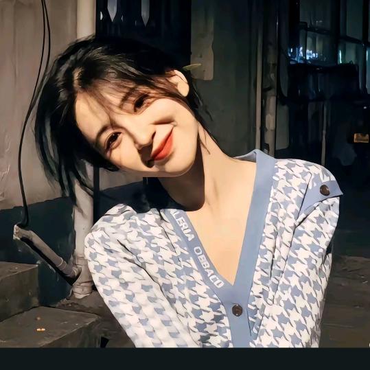 小岳岳《童装》摆摊